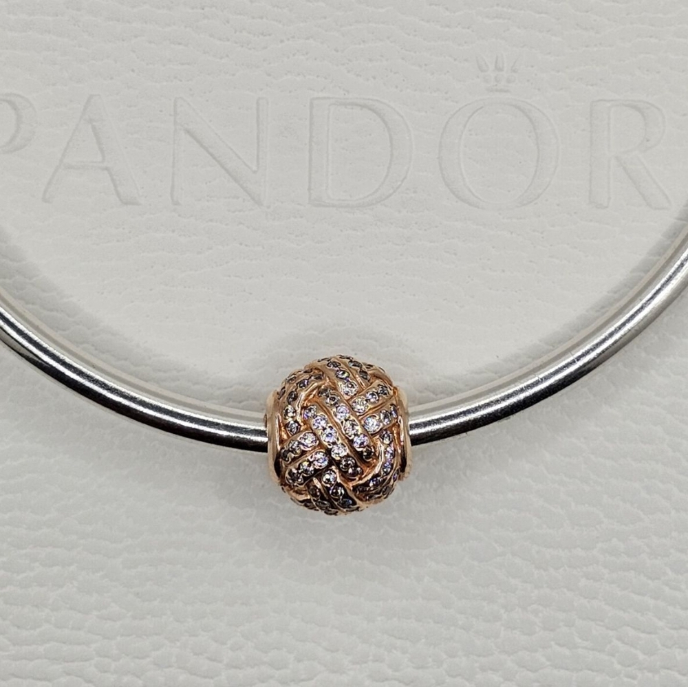 ❤️ Authentic Pandora ⭐️RETIRED⭐️ ROSE LOVE CHARM - Picture 3 of 9